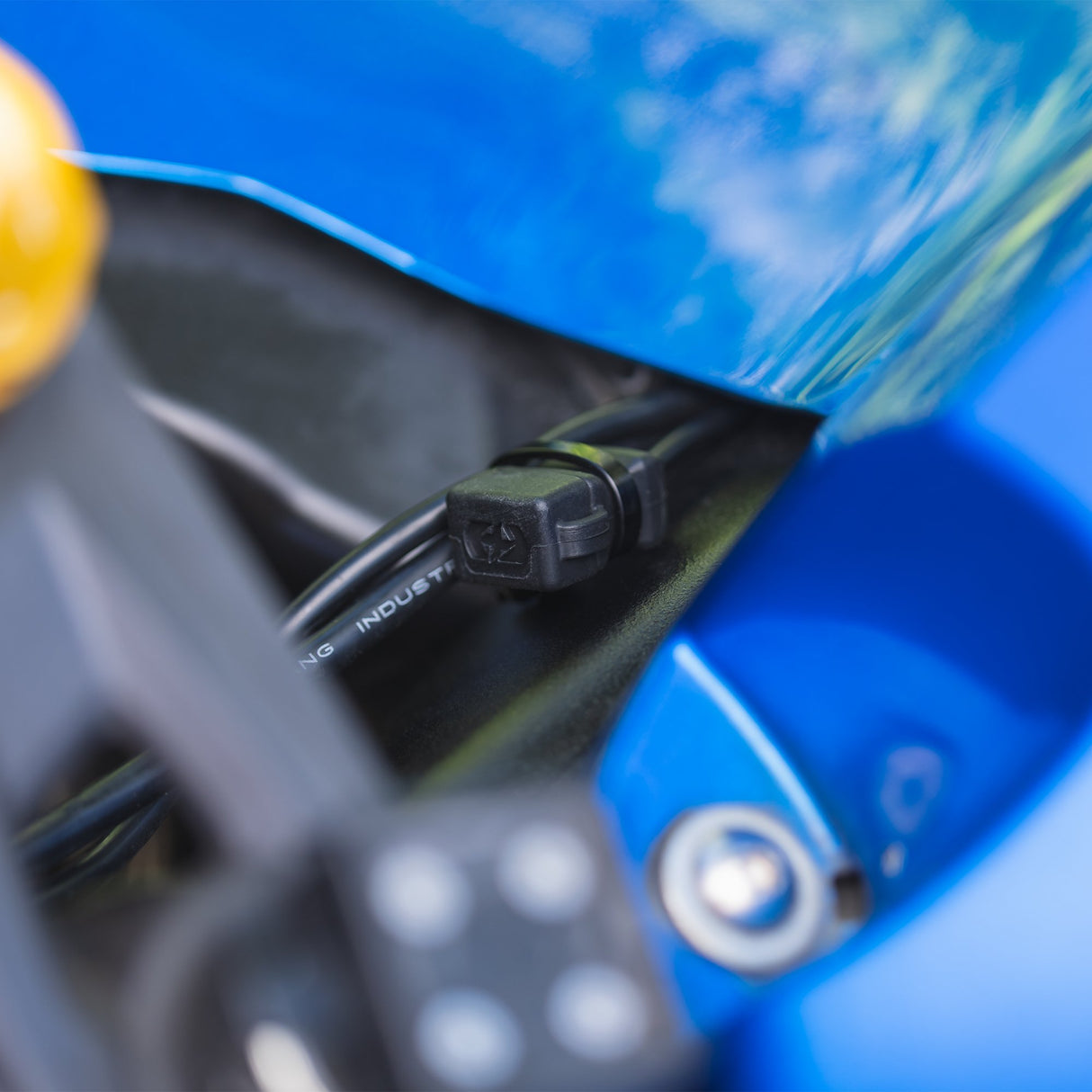 Oxford EL117 USB Type C 3.0 Amp Motorcycle Motorbike Phone GPS Charging Kit