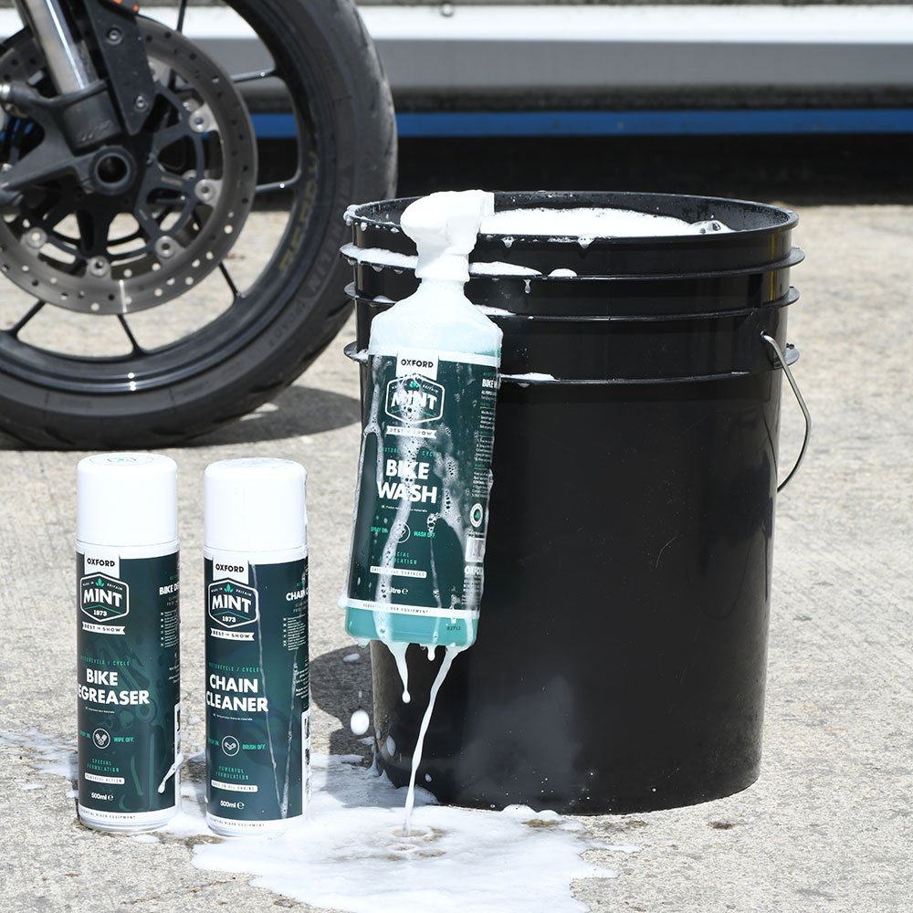 Oxford OX257 Motorcycle Motorbike 20L Wash Bucket With Griut Guard Cleaning Care