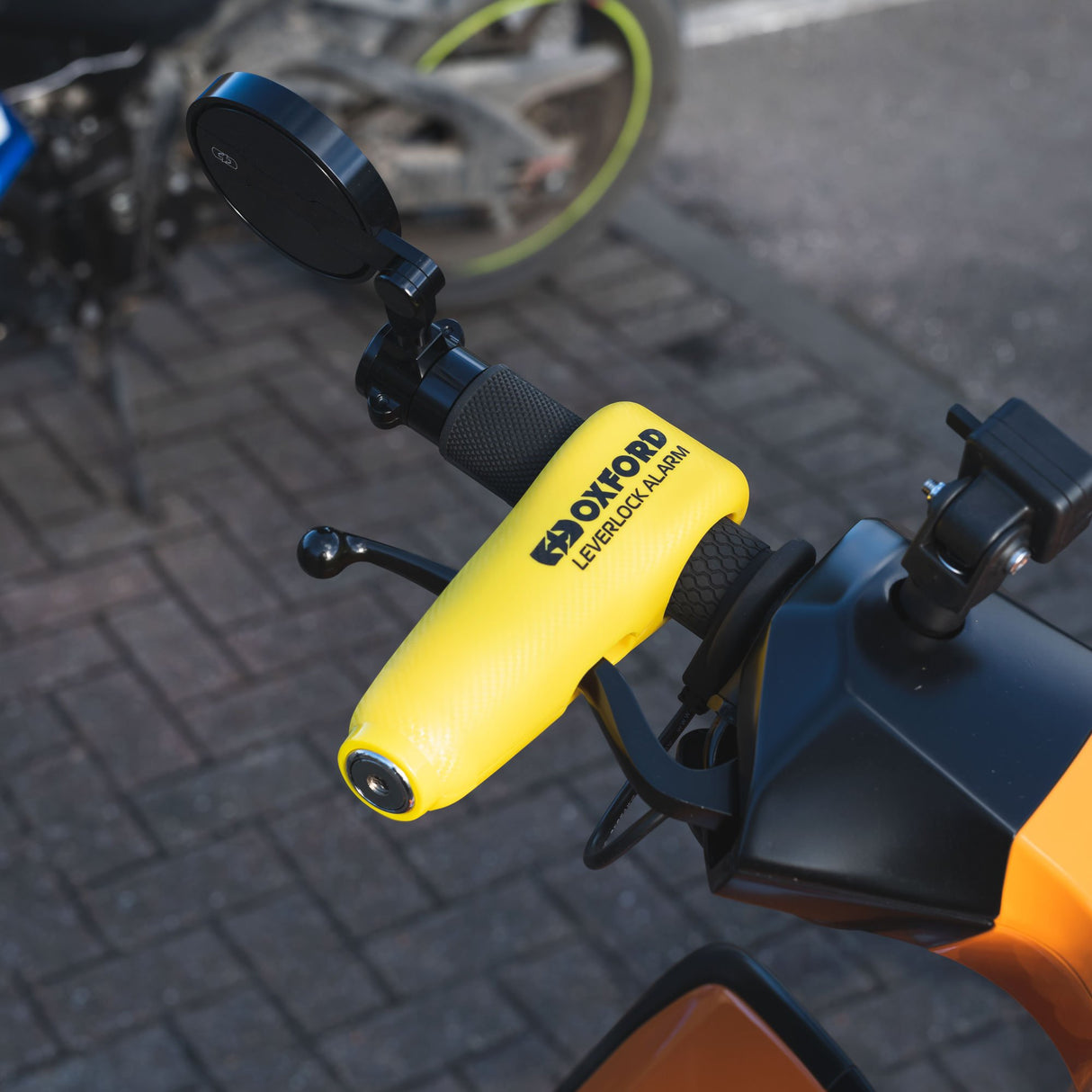 Oxford LK302 Motorcycle LeverLock Alarm Handlebar Brake Clutch Lock Yellow