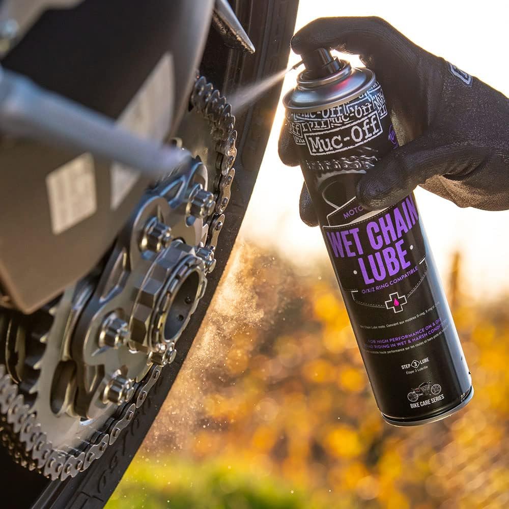 Muc-Off 611 Motorcycle Wet Chain Lube Motorbike Spray Lubricant 400ml