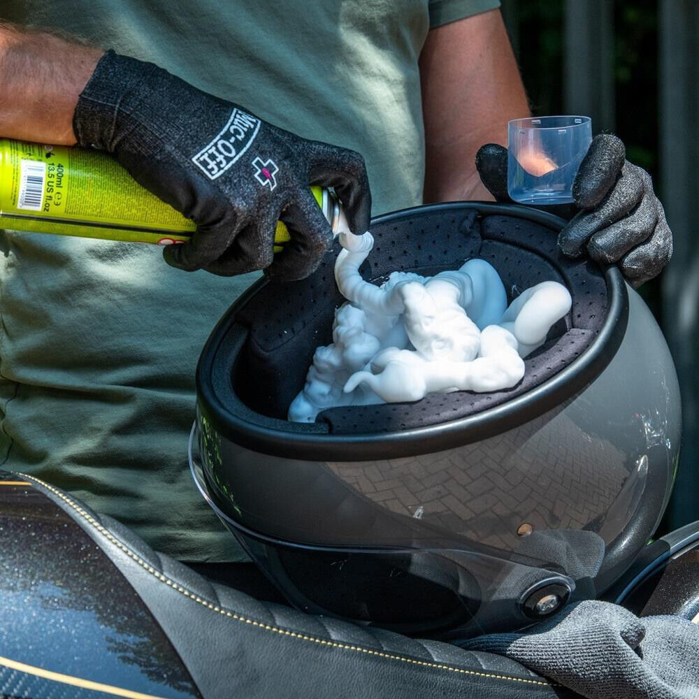 Muc-Off Motorcycle Helmet Care Kit V2 Foam Fresh Visor Cleaner Anti-Fog Cloth