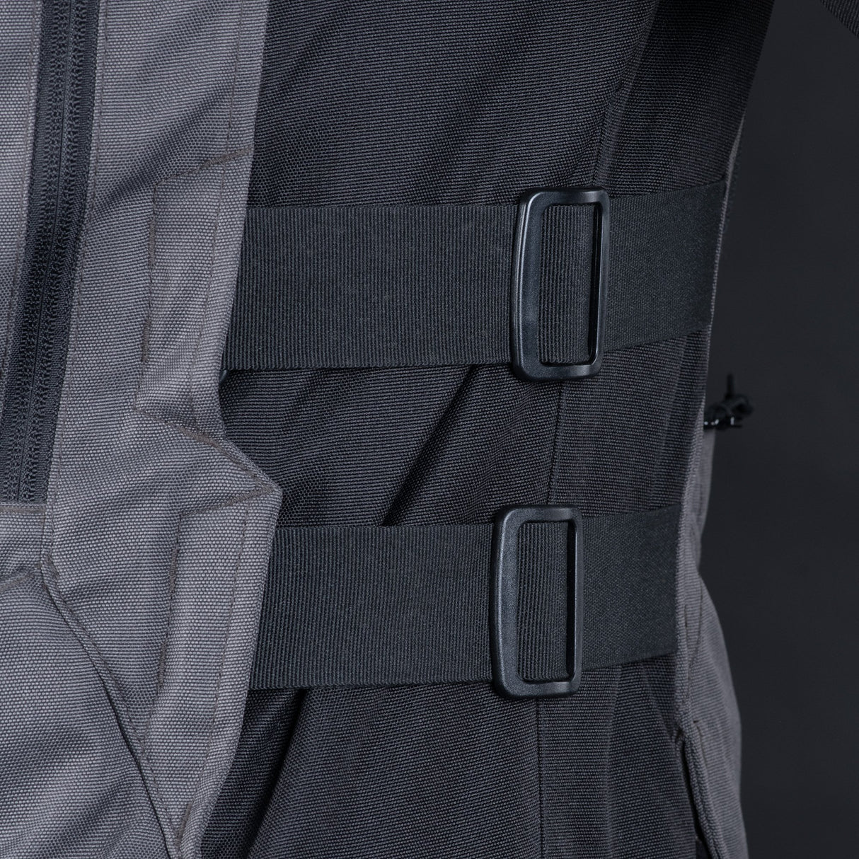 Oxford Rockland Men's Motorcycle Jacket Charcoal Black Red