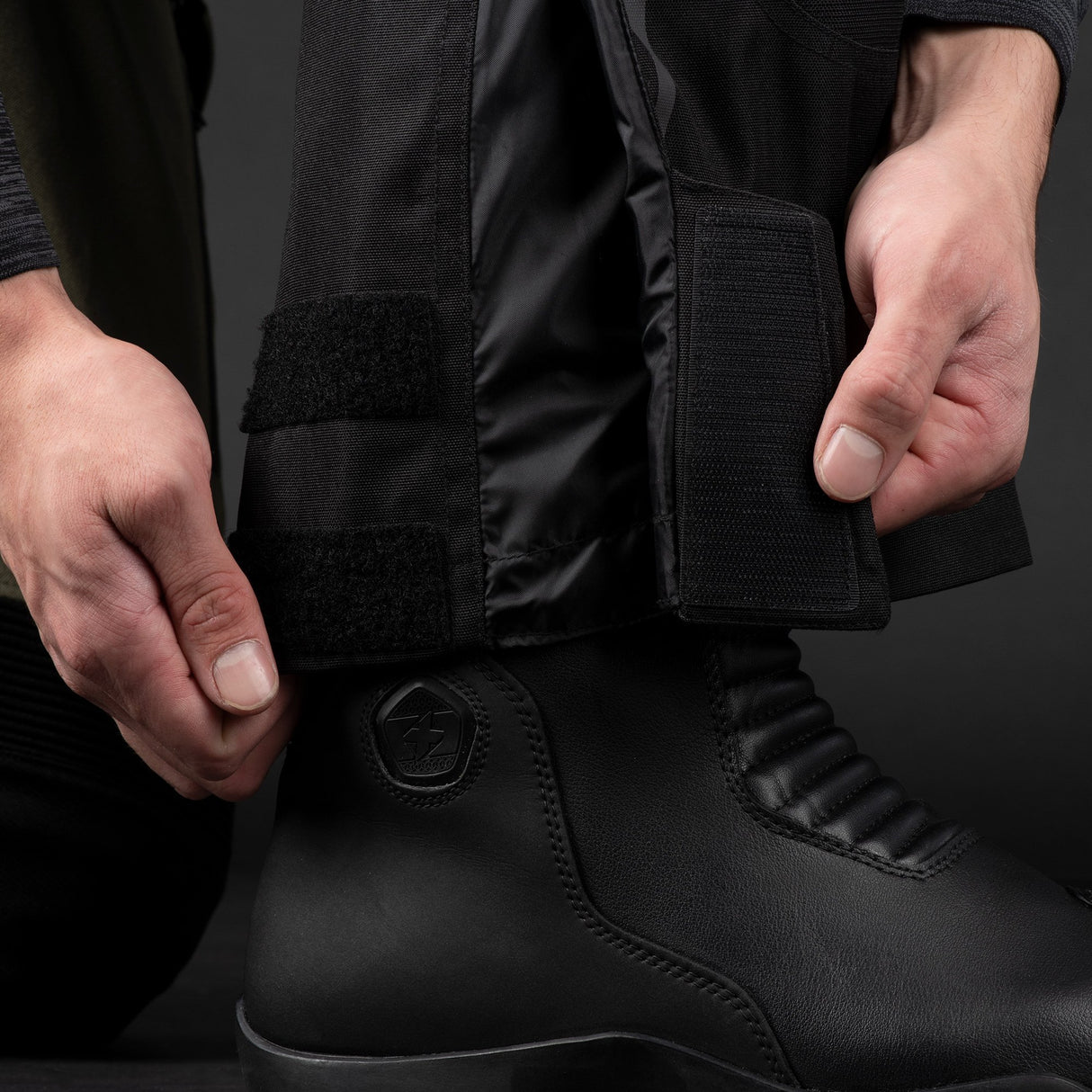 Oxford Rockland Motorcycle Trousers Charcoal Black Red