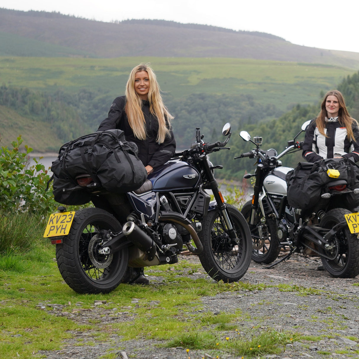 Oxford Aqua D-70 Waterproof Duffle Bag Motorcycle Motorbike Tail Bag Luggage 70L Black