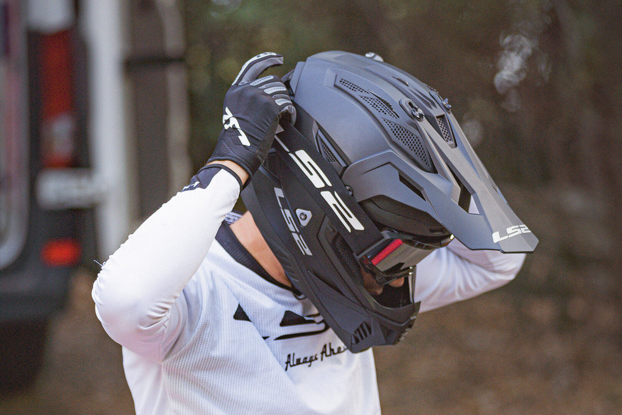 LS2 MX708 Fast II Solid Matt Black Motorcycle Helmet