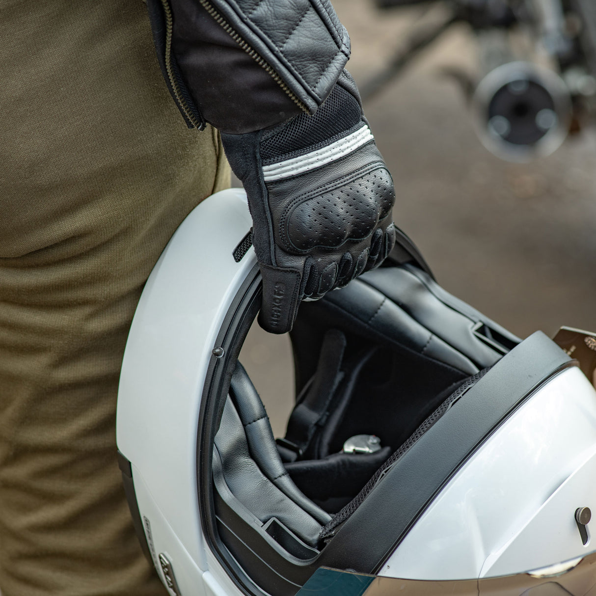 Oxford RP-6S Ladies Motorcycle Gloves Black/White