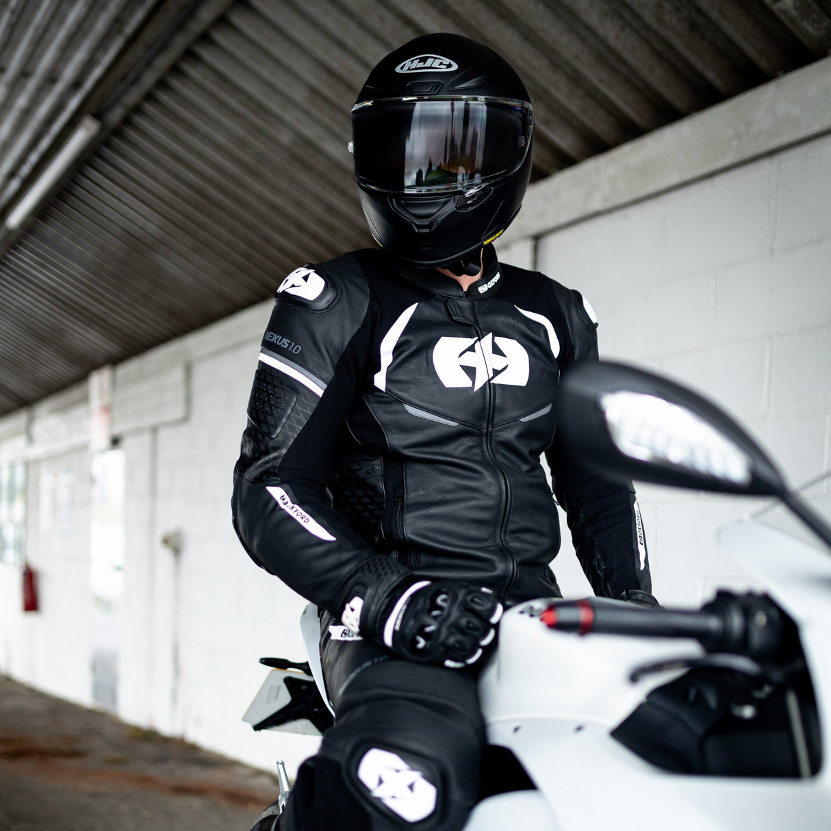 Oxford Nexus 1.0 Men's Leather Motorcycle Jacket Black White