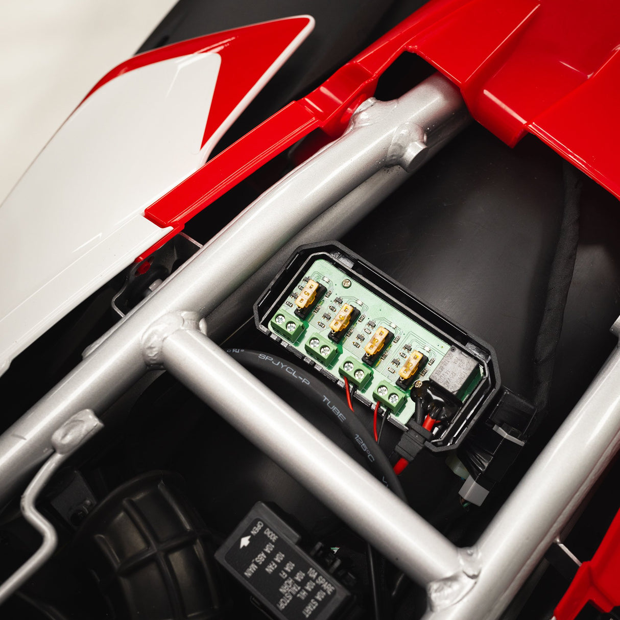 Oxford EL112 Motorcycle Junction Box - 12V With Fused Power Outlets