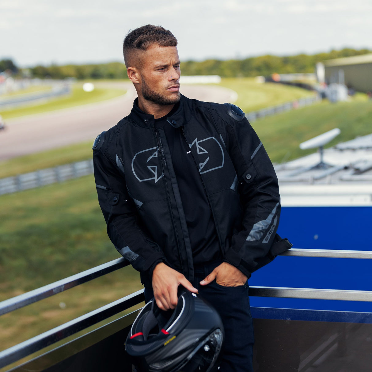 Oxford Omega 1.0 D2D Men's Motorcycle Jacket Stealth Black