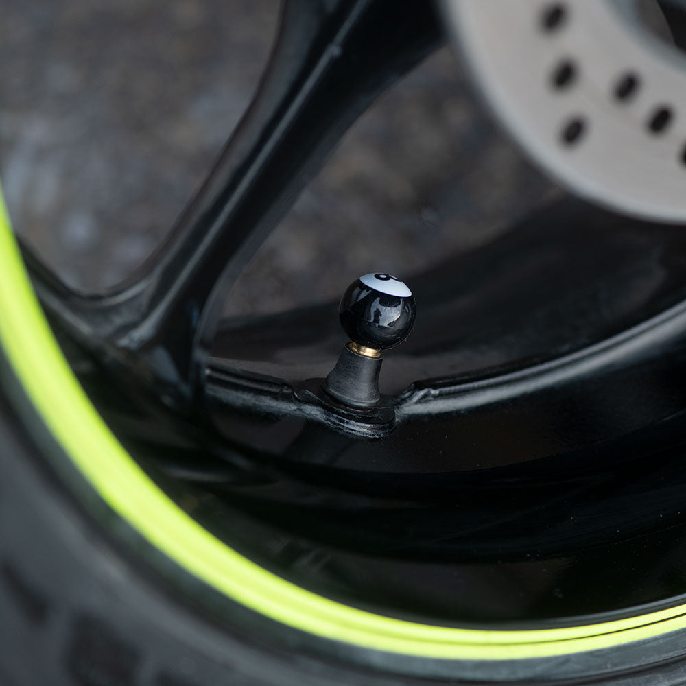 Oxford OX767 Valve Caps No 8 Ball Black