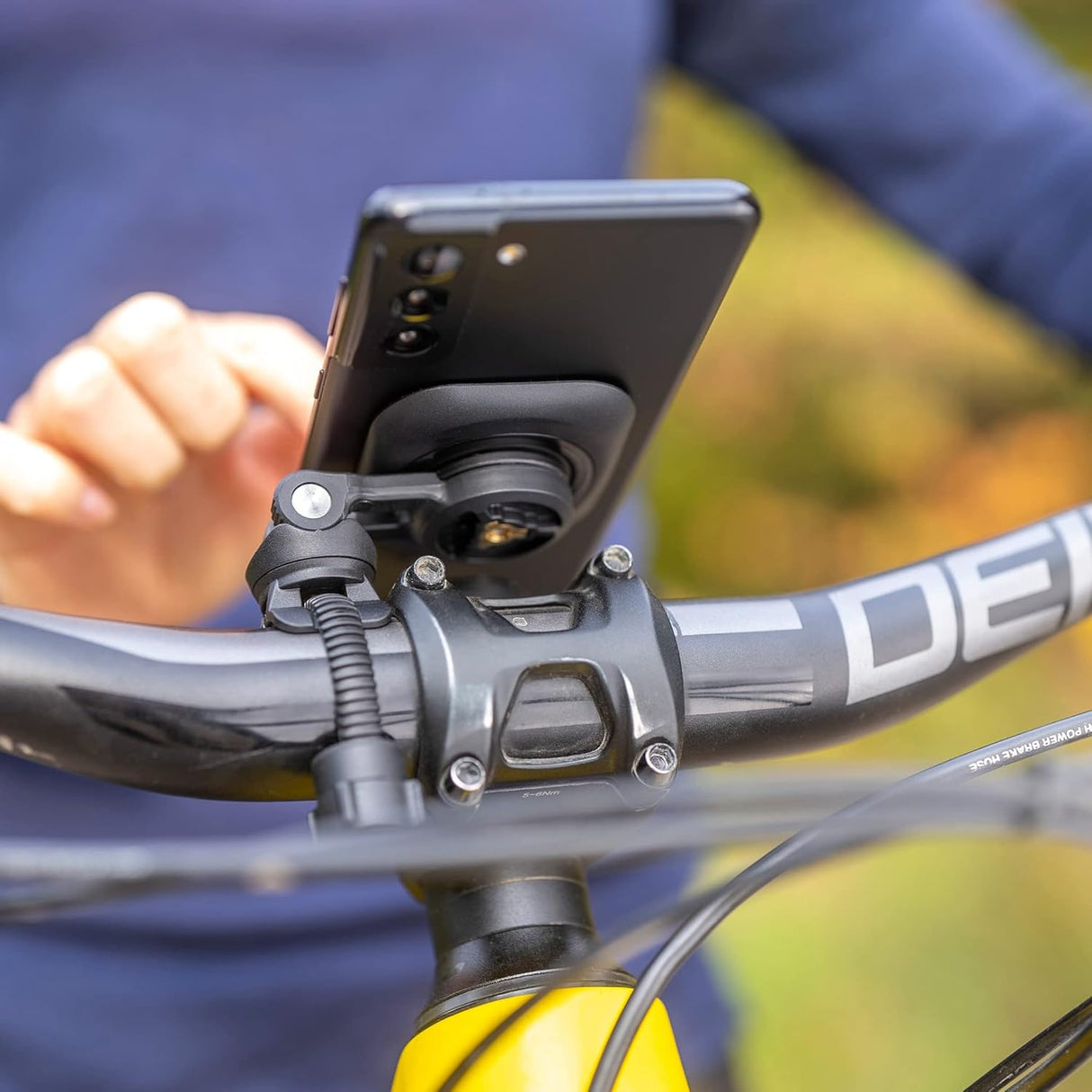 SP Connect SPC+ Mag Universal Phone Holder Interface