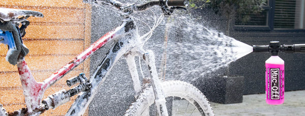 Muc-Off Motorcycle Motorbike Bike Pressure Washer 1L Nano Tech Cleaner Bundle