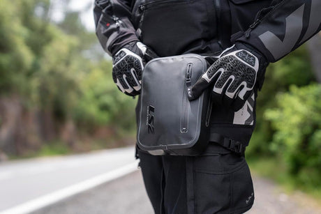 LS2 Move Ahead WP 1.7L Leg Bag One Size Black