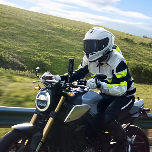 Insta360 X5 Action Camera - Motorcycle Bundle