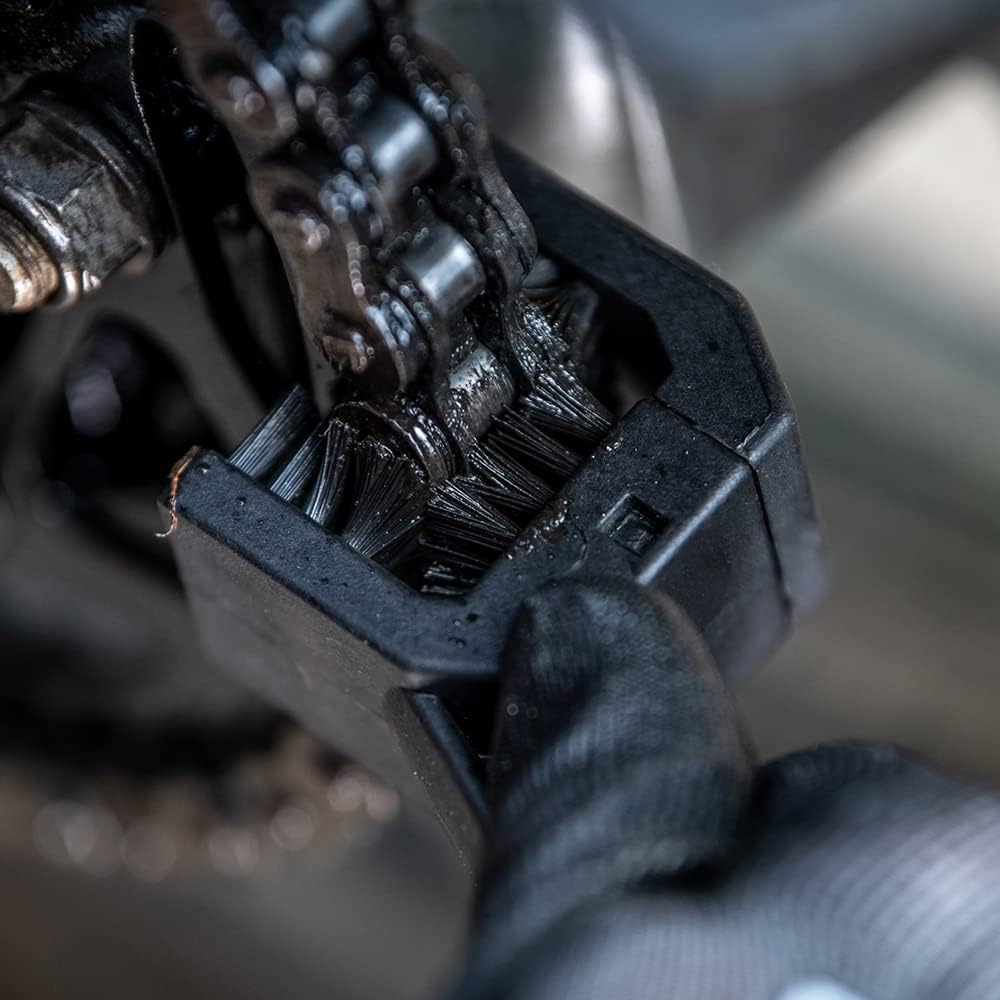 Muc-Off Chain Cleaning Brush Motorcycle Maintenance Accessory