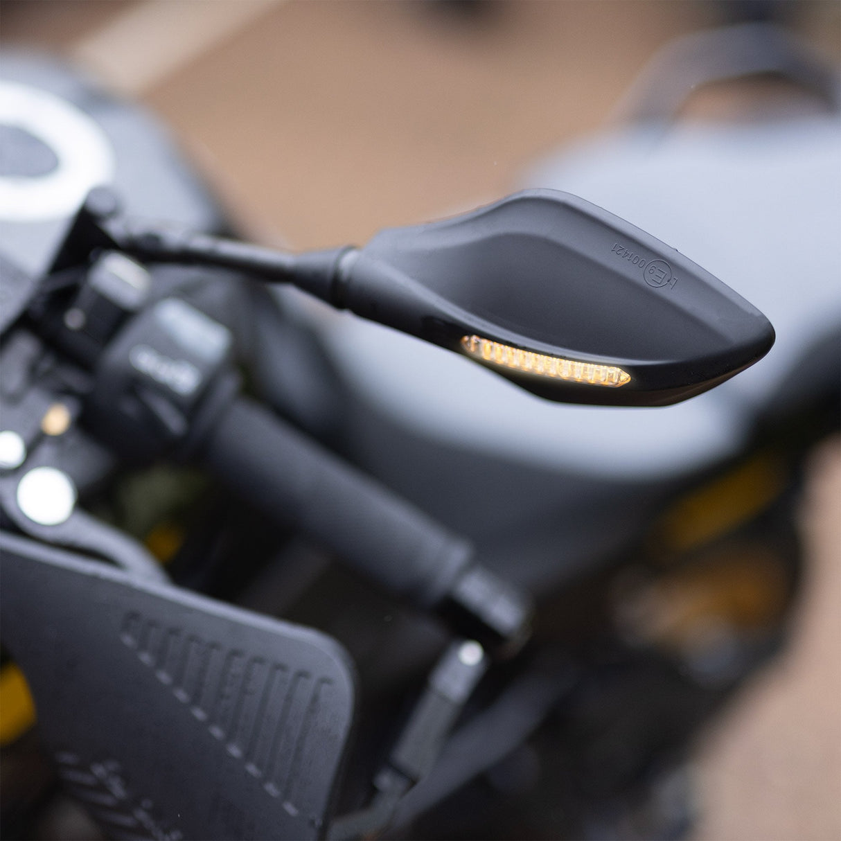 Kawasaki Zzr1200 Oxford OX512 Motorcycle Mirror Signal Indicator LED Adjust Universal 10mm Left
