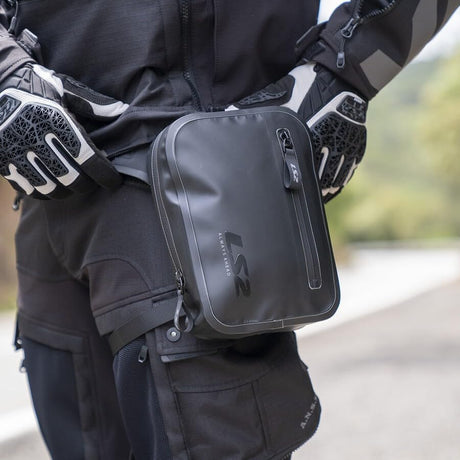 LS2 Move Ahead WP 1.7L Leg Bag One Size Black