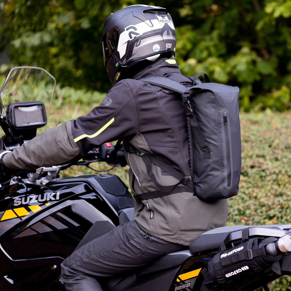 Oxford OL703 Aqua H2 Motorcycle Motorbike Backpack with Hydration Bladder 2L Black