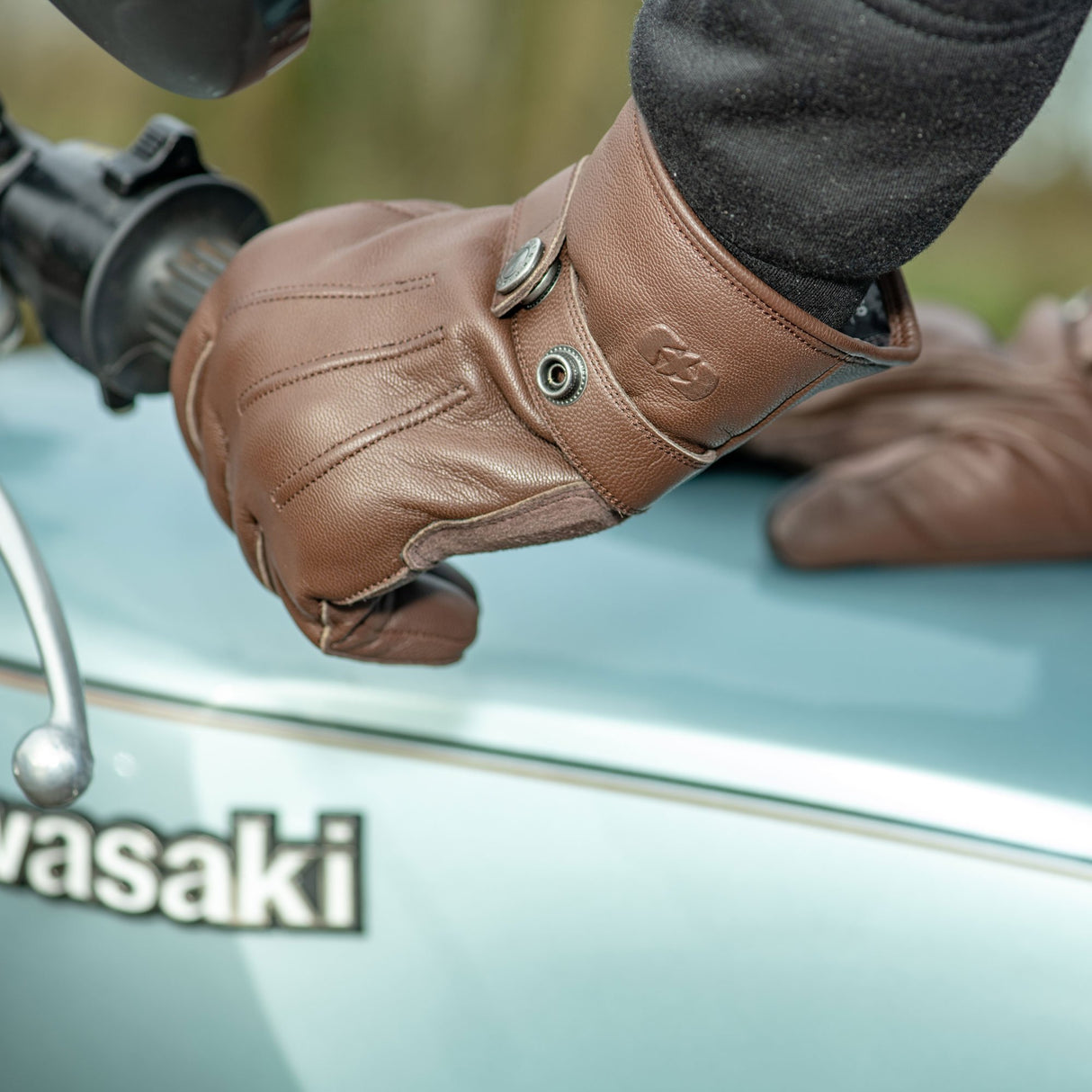 Oxford Holton 2.0 Leather Motorcycle Gloves Brown