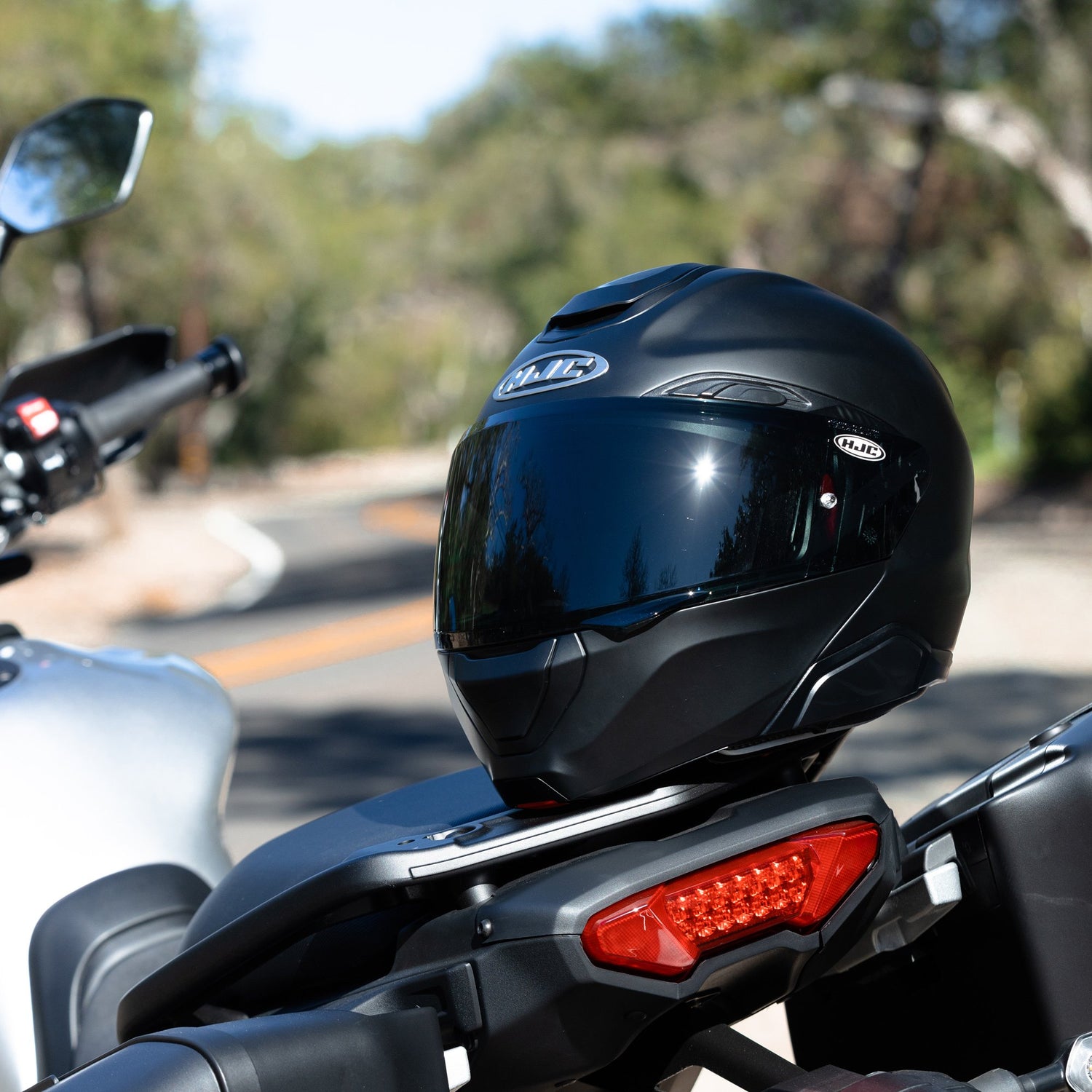 Hjc Rpha Modular Helmet HJC RPHA 91 Matt Black Modular Motorcycle Helmet – Rider
