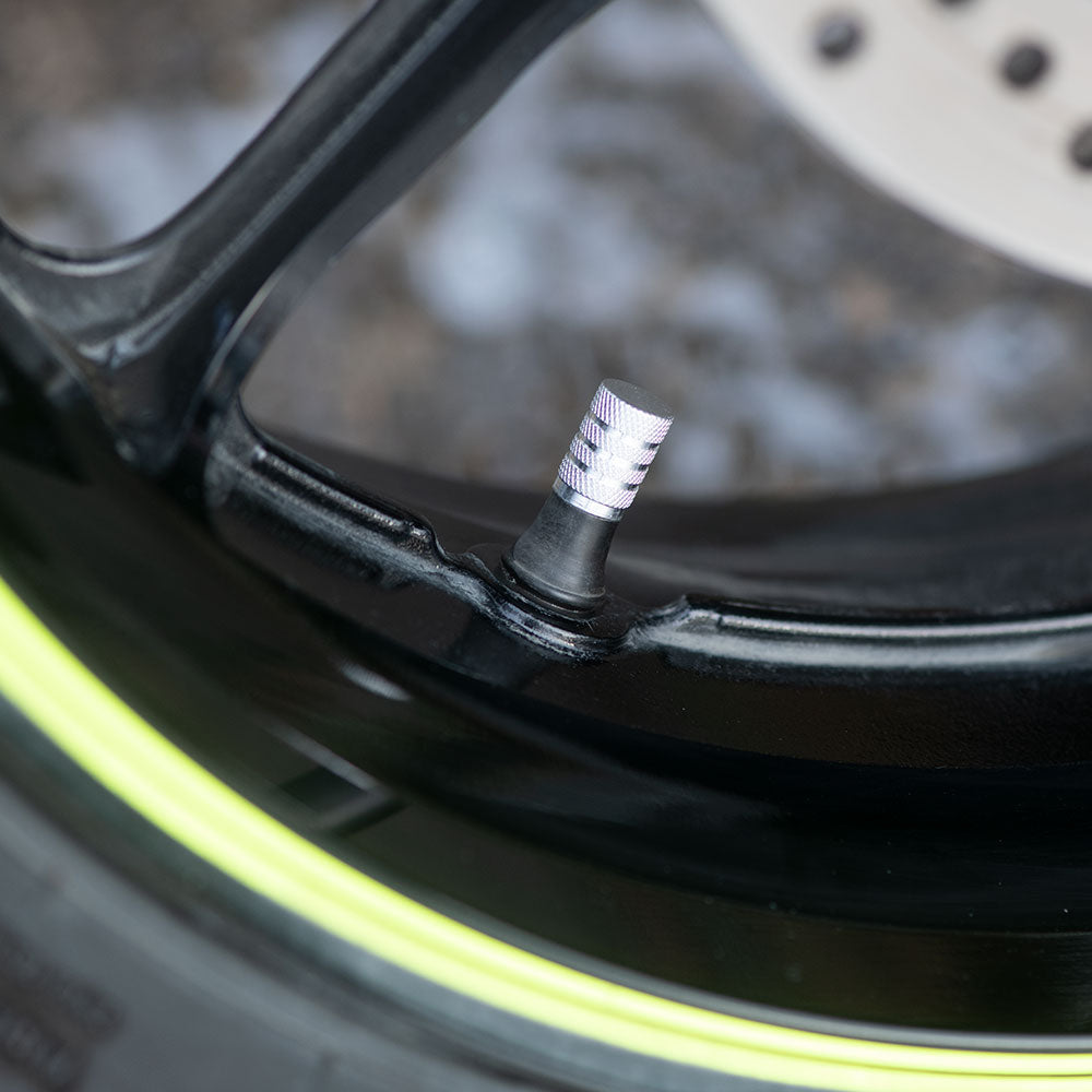 Oxford OX761 Valve Caps Gripper Silver
